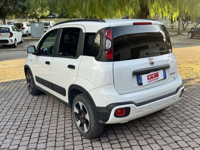 Fiat Panda 1.0 FireFly S&S Hybrid City Cross (4)