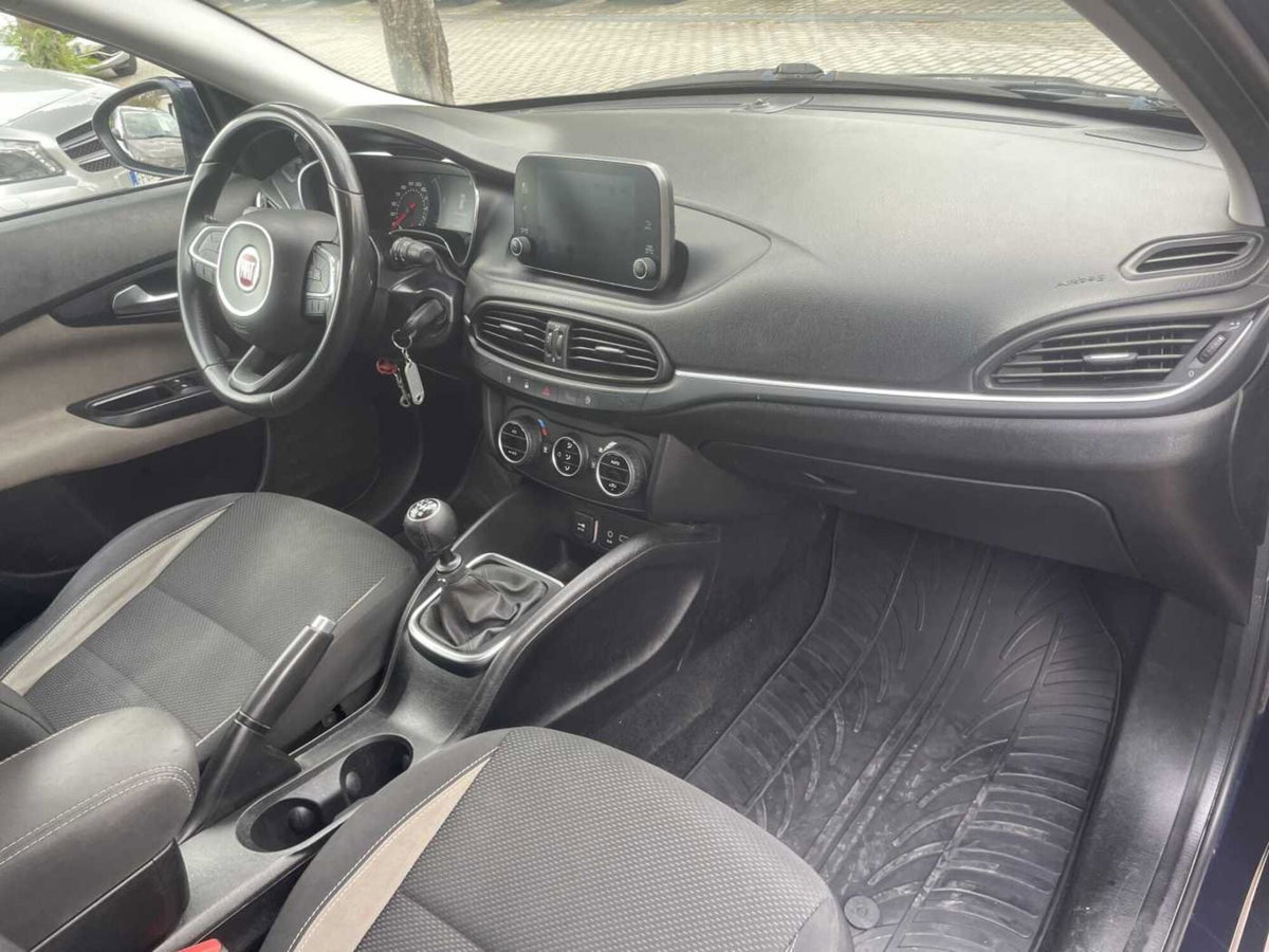Fiat Tipo Station Wagon Tipo 1.6 Mjt S&S SW Lounge (11)