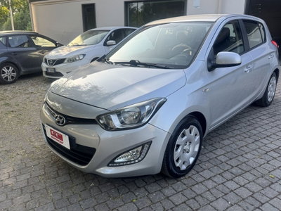 Hyundai i20 1.2 3p. Classic (2)