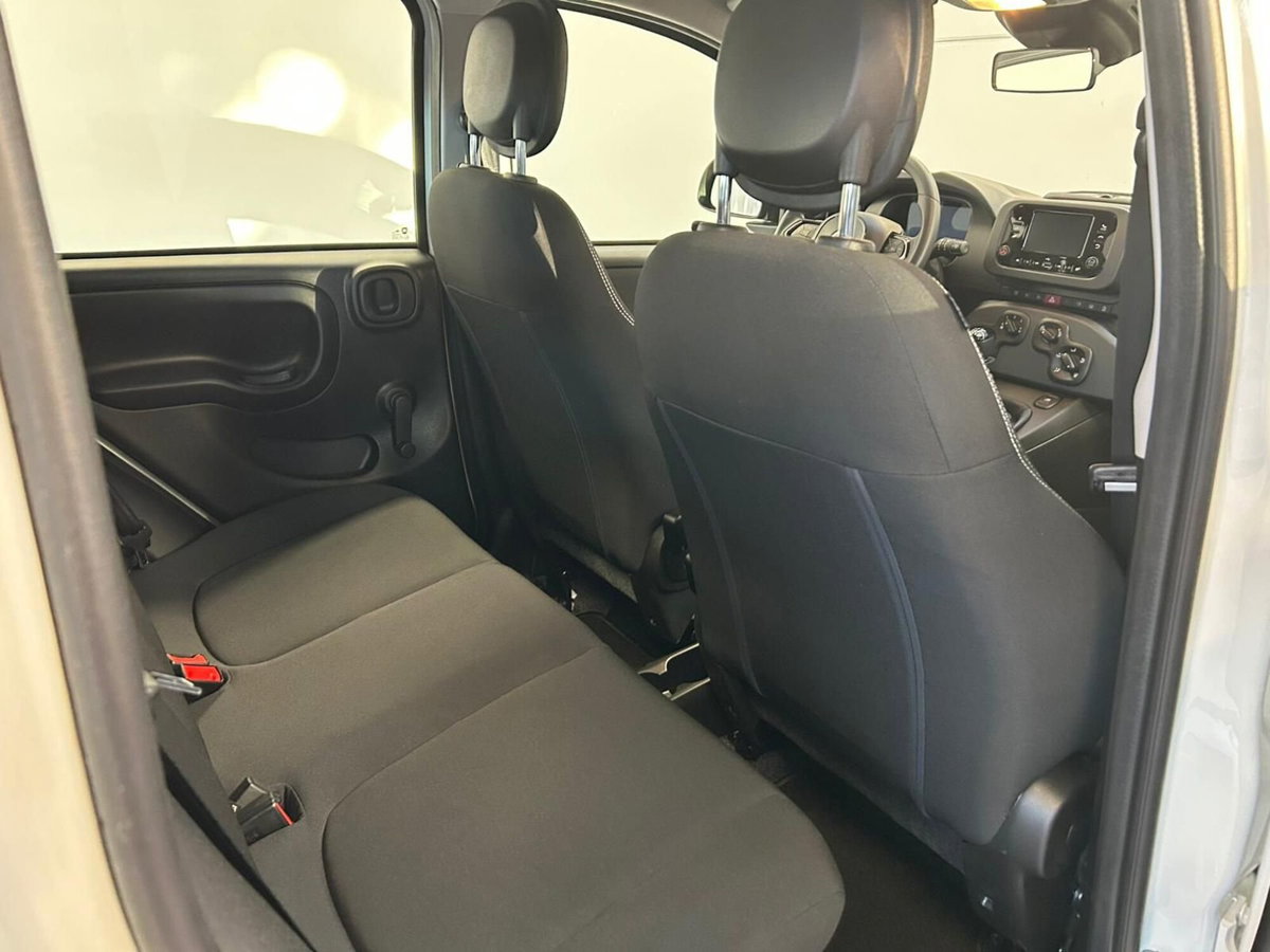 Fiat Panda 1.0 firefly hybrid Icon s&s 70cv (15)