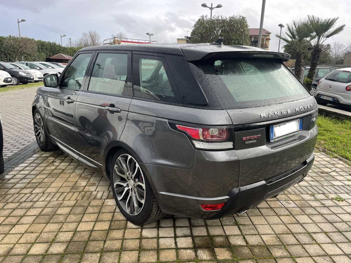Land Rover Range Rover Sport 3.0 SDV6 SE (5)
