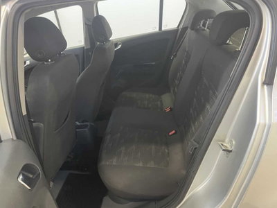 Opel Corsa 1.2 5 porte Cosmo (10)