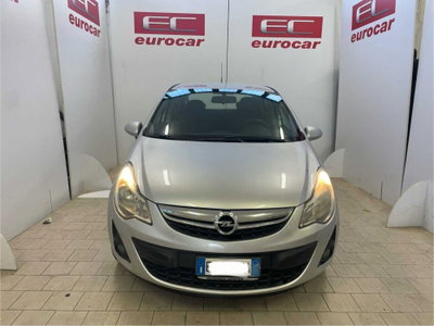 Opel Corsa 1.2 5 porte Cosmo (3)