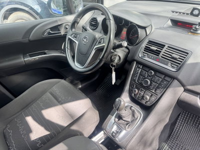 Opel Meriva 1.3 CDTI 95CV ecoFLEStart&Stop Elective (16)