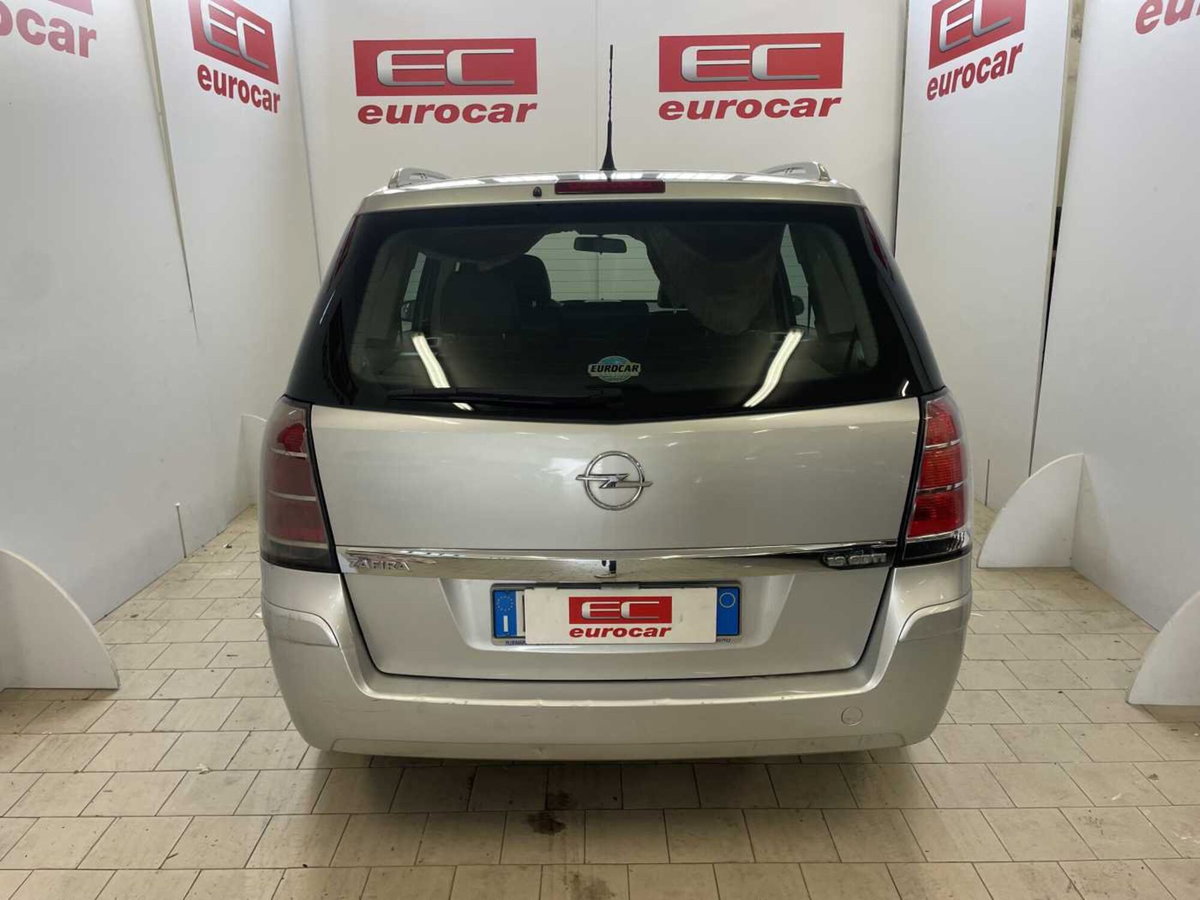 Opel Zafira 1.9 CDTI 120CV Enjoy (5)