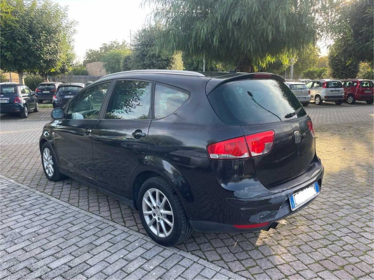 SEAT Altea 2.0 TDI CR DPF DSG Style (3)