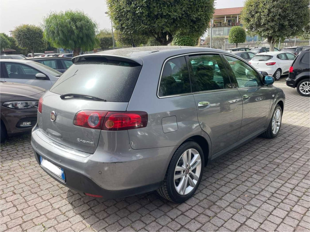 Fiat Croma 1.9 Multijet Emotion (4)