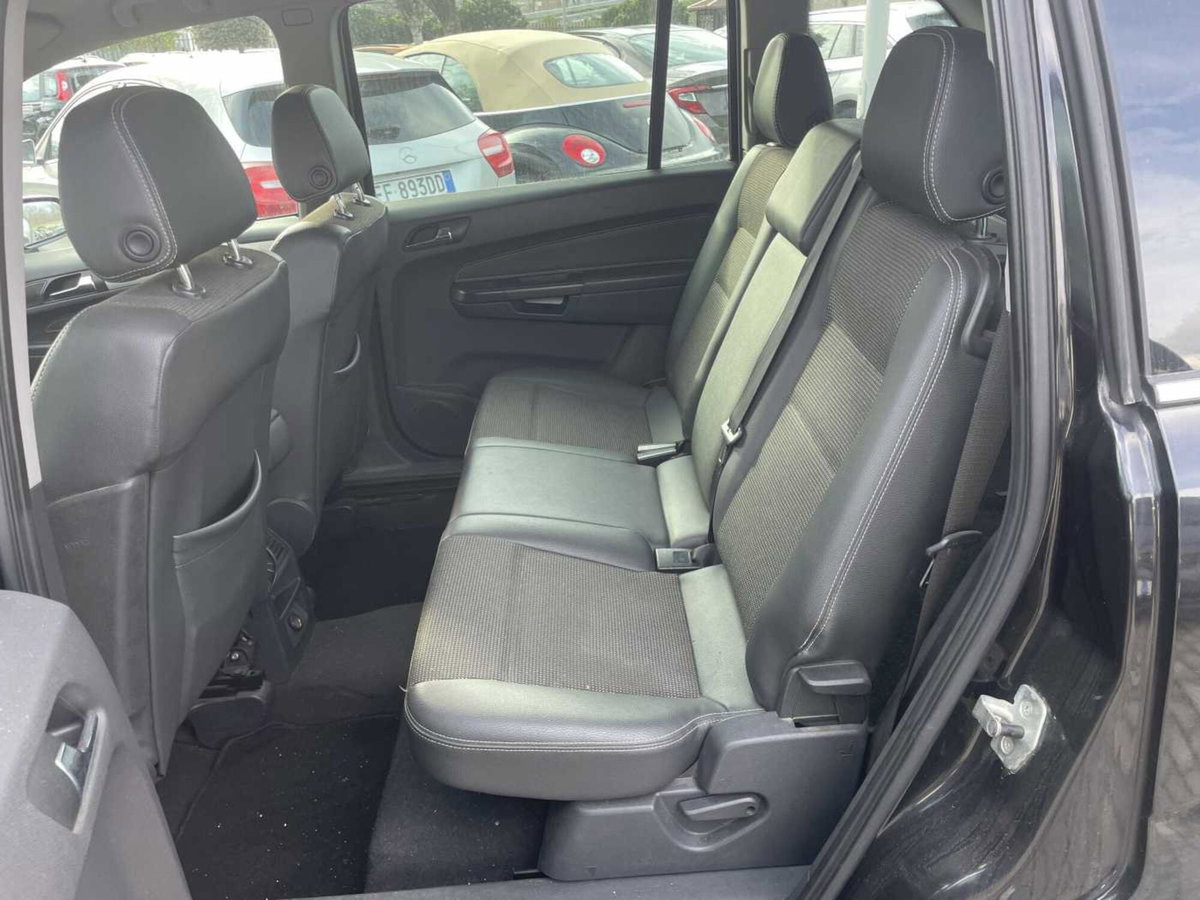Opel Zafira 1.6 16V ecoM 150CV Turbo Cosmo (5)