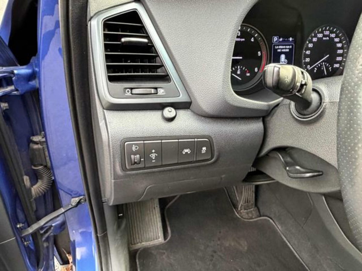 Hyundai Tucson 2.0 CRDi 4WD aut. Comfort (16)