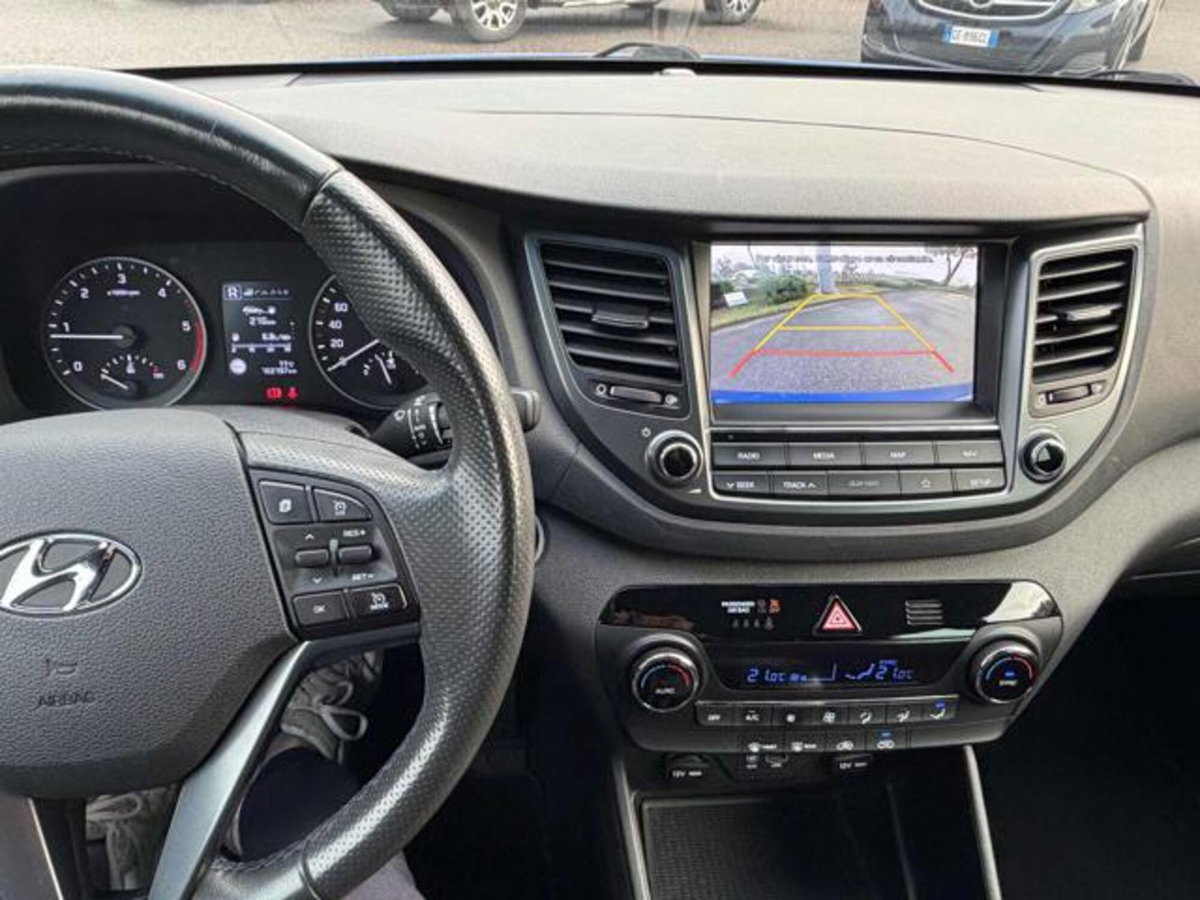 Hyundai Tucson 2.0 CRDi 4WD aut. Comfort (20)