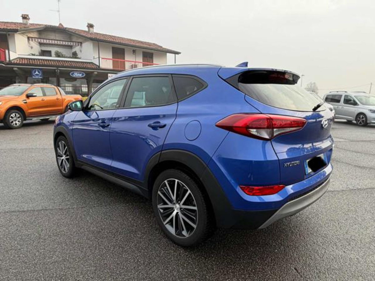 Hyundai Tucson 2.0 CRDi 4WD aut. Comfort (7)