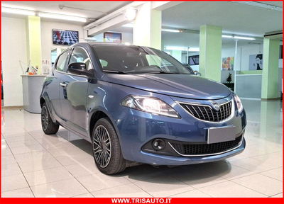 Lancia Ypsilon 1.0 FireFly 5 porte S&S Hybrid Ecochic Gold usata
