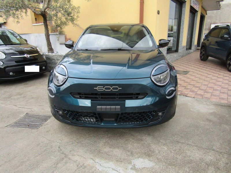 Fiat 600 1.2 hybrid La Prima 110cv auto