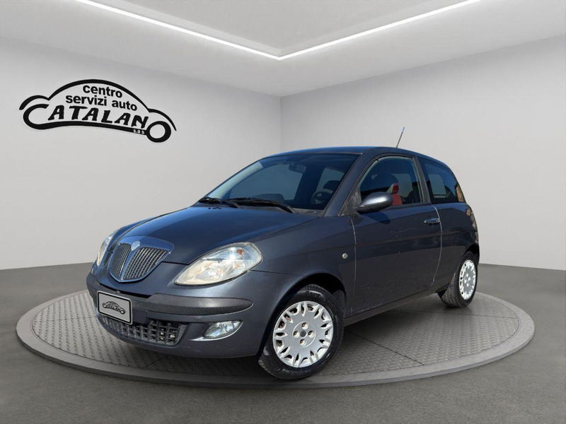 Lancia Ypsilon 1.3 MJT 75 CV Argento