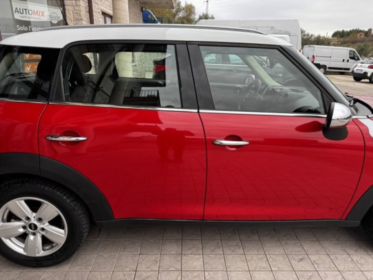 MINI Mini Countryman 1.6 Cooper D Countryman (13)