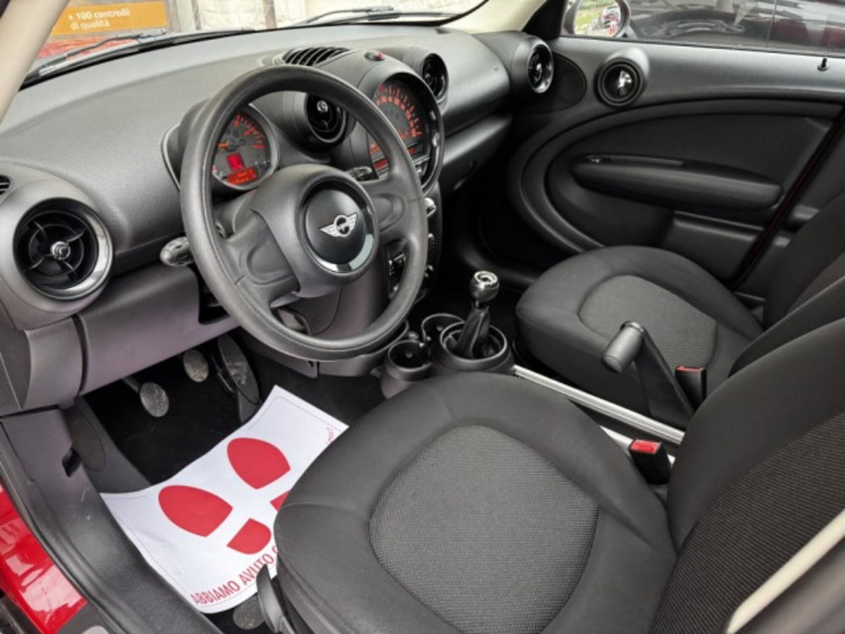 MINI Mini Countryman 1.6 Cooper D Countryman (15)