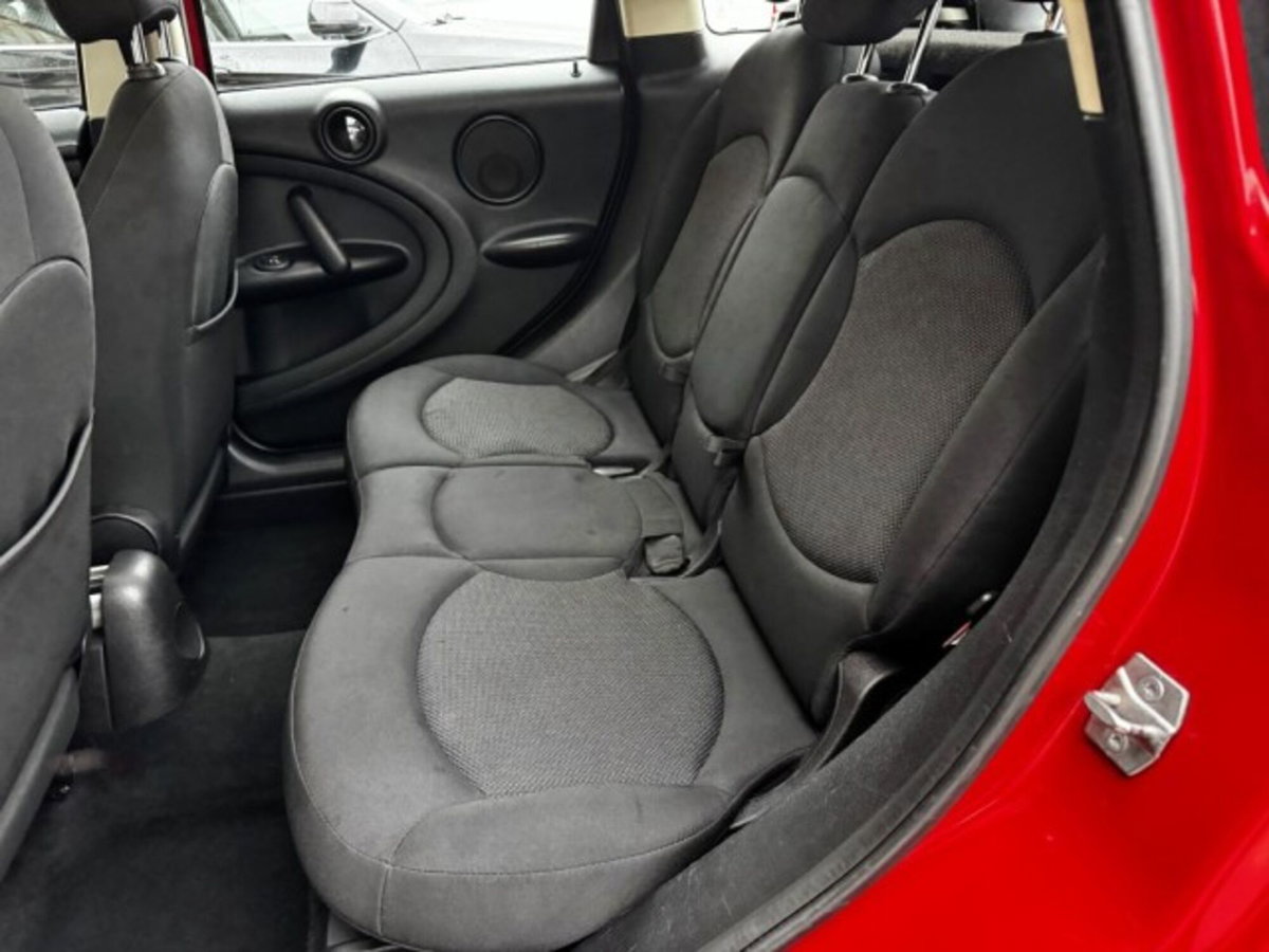MINI Mini Countryman 1.6 Cooper D Countryman (20)