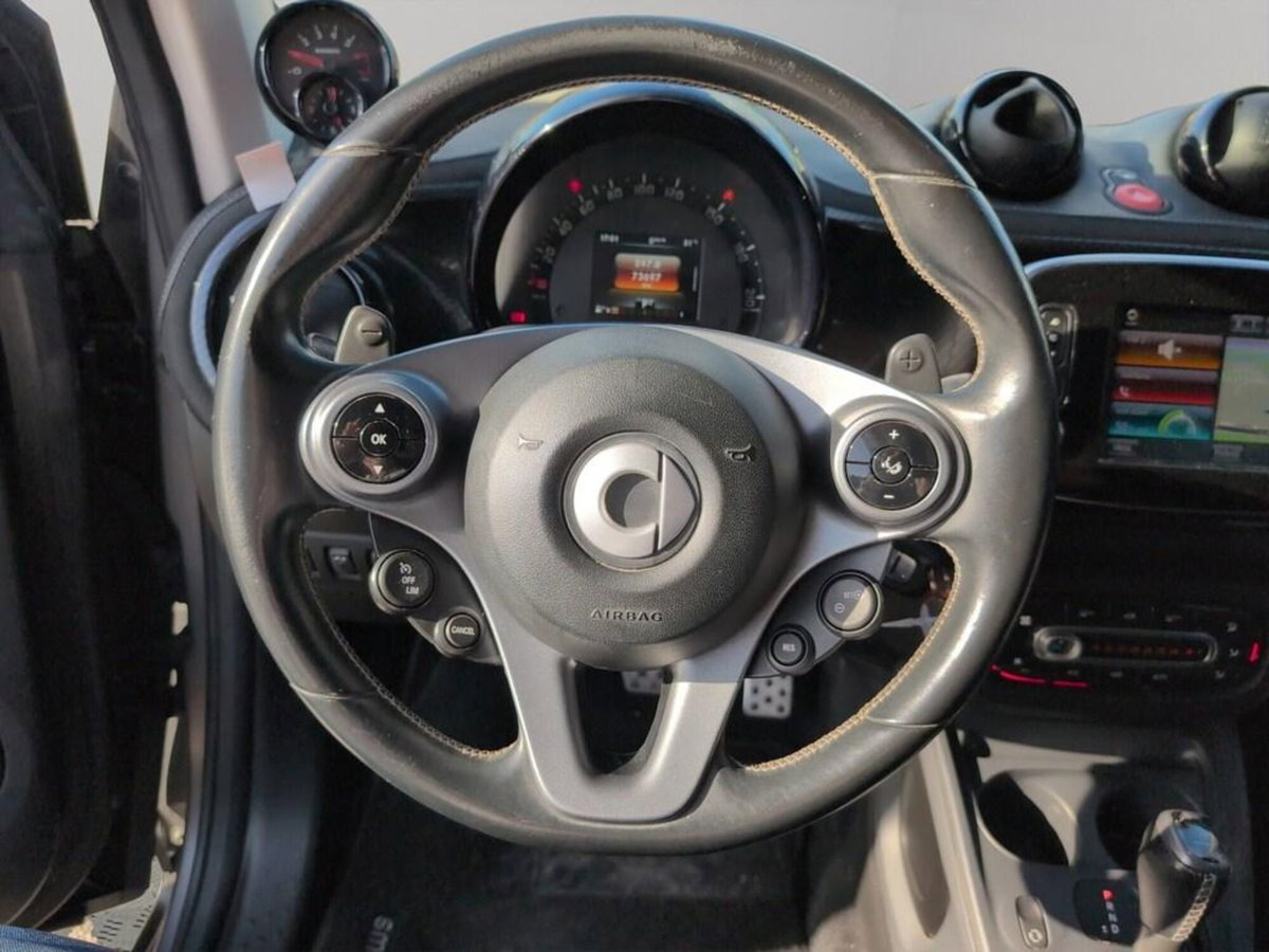 smart Fortwo BRABUS 0.9 Turbo twinamic Xclusive (10)