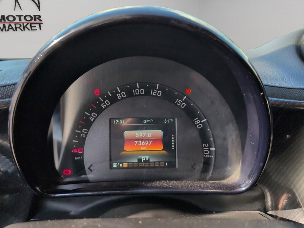 smart Fortwo BRABUS 0.9 Turbo twinamic Xclusive (11)