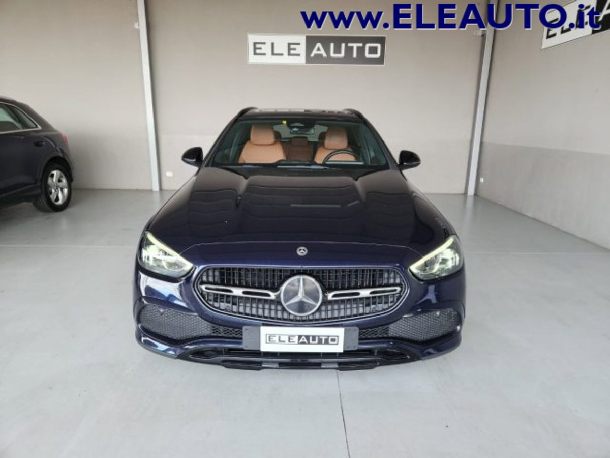 Mercedes-Benz Classe C Station Wagon 220 d Mild hybrid 4Matic Premium Pro All-Terrain (2)