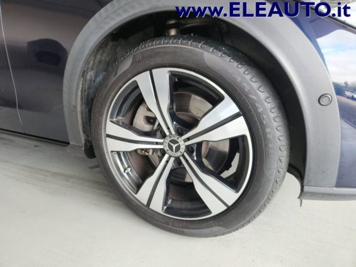 Mercedes-Benz Classe C Station Wagon 220 d Mild hybrid 4Matic Premium Pro All-Terrain (7)