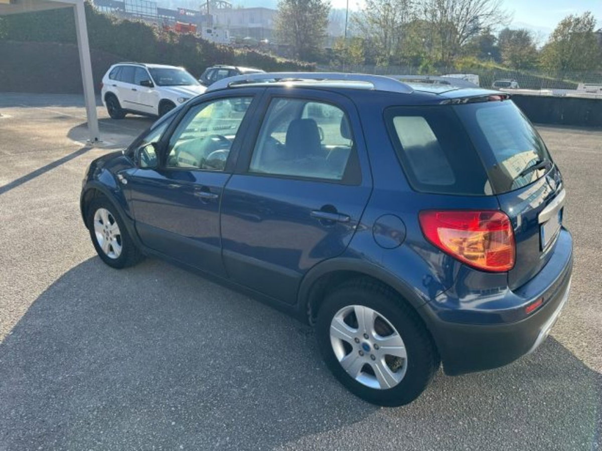 Fiat Sedici 1.9 MJT 4x4 Dynamic (5)