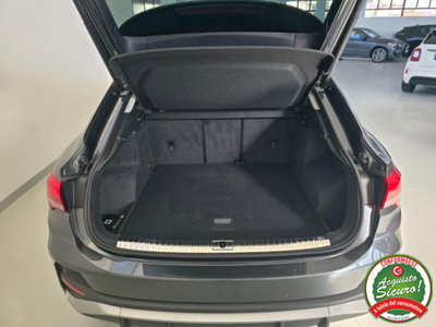 Audi Q3 Sportback 35 TDI quattro S tronic S line edition (9)
