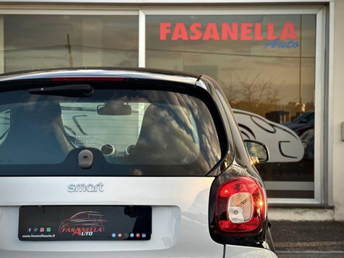 smart Fortwo 70 1.0 twinamic Youngster (10)