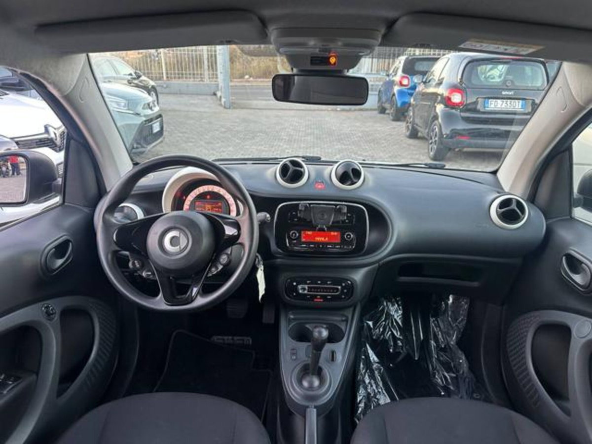 smart Fortwo 70 1.0 twinamic Youngster (14)