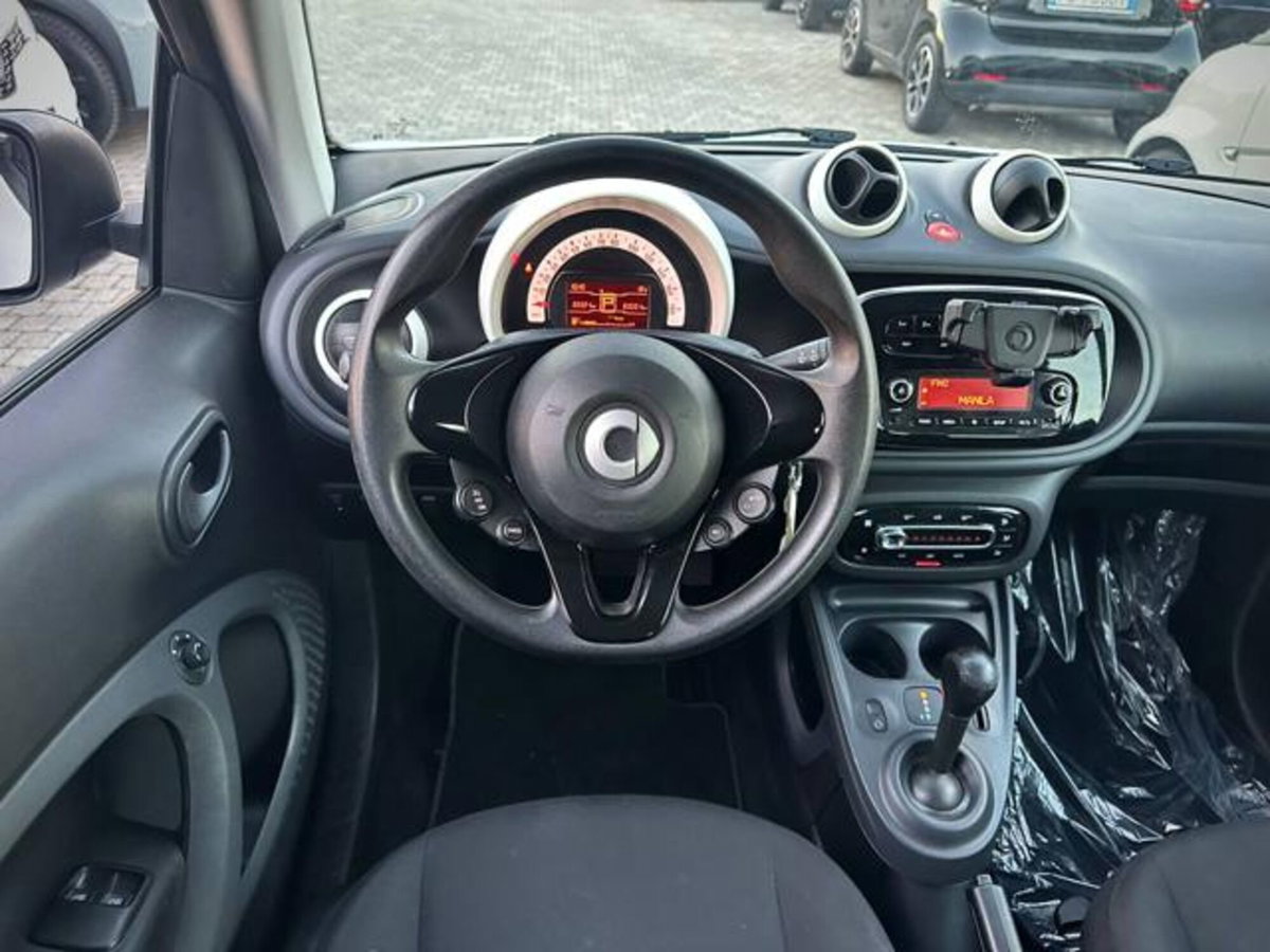 smart Fortwo 70 1.0 twinamic Youngster (15)