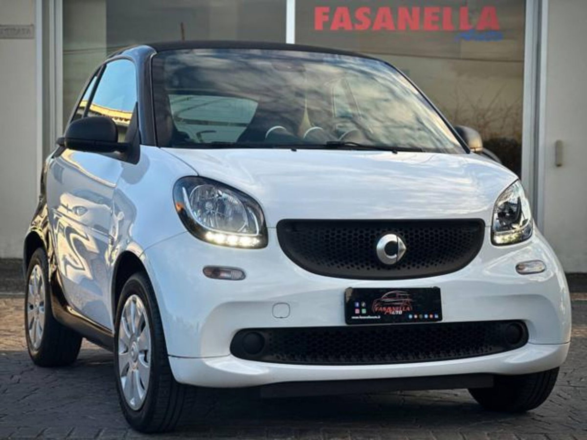 smart Fortwo 70 1.0 twinamic Youngster (2)