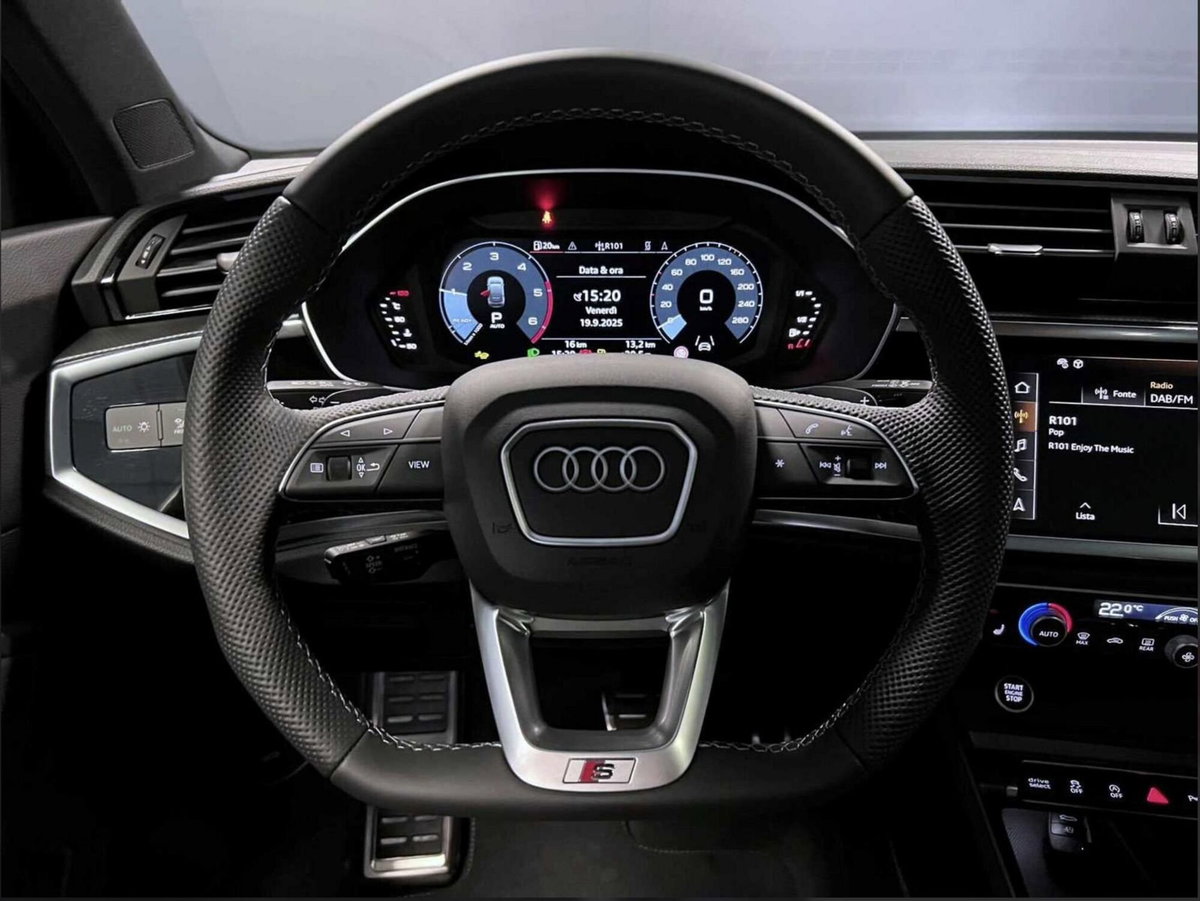 Audi Q3 40 2.0 tdi S line edition quattro 193cv s-tronic (12)