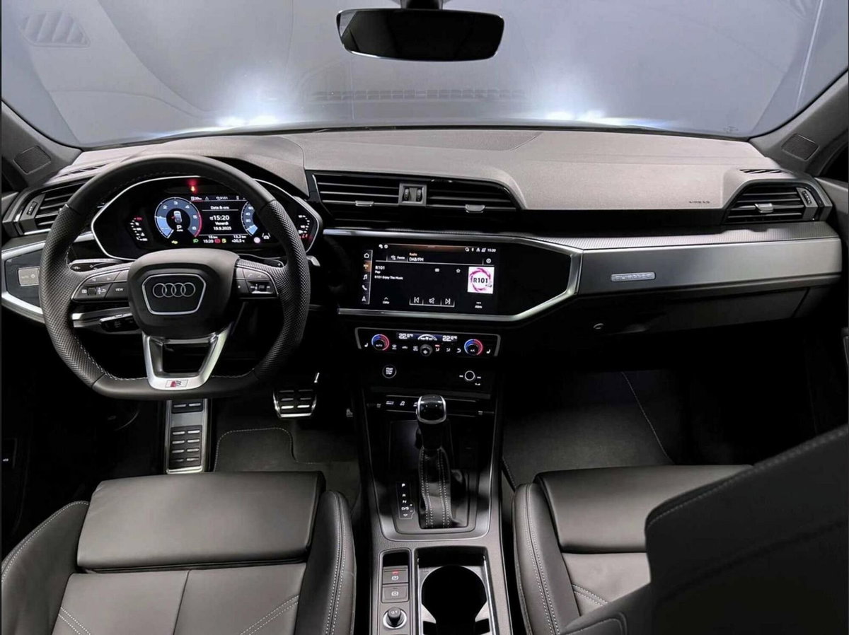 Audi Q3 40 2.0 tdi S line edition quattro 193cv s-tronic (20)