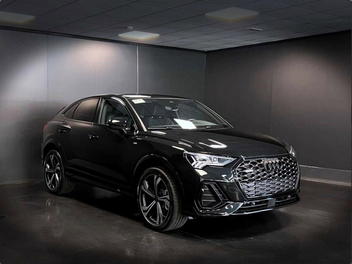 Audi Q3 40 2.0 tdi S line edition quattro 193cv s-tronic (3)