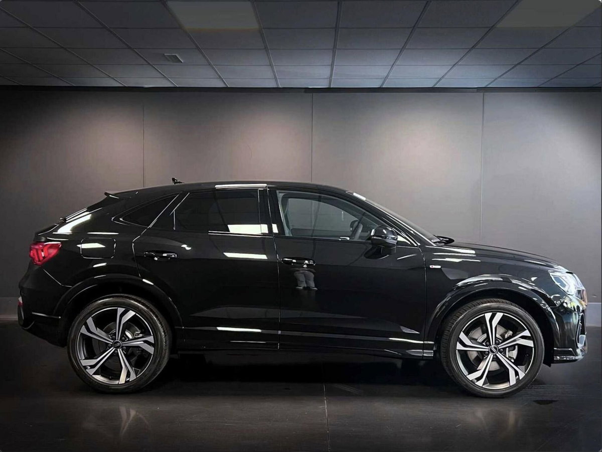 Audi Q3 40 2.0 tdi S line edition quattro 193cv s-tronic (4)
