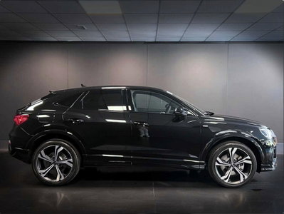 Audi Q3 40 2.0 tdi S line edition quattro 193cv s-tronic (4)