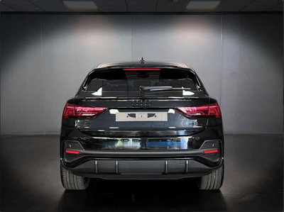 Audi Q3 40 2.0 tdi S line edition quattro 193cv s-tronic (6)