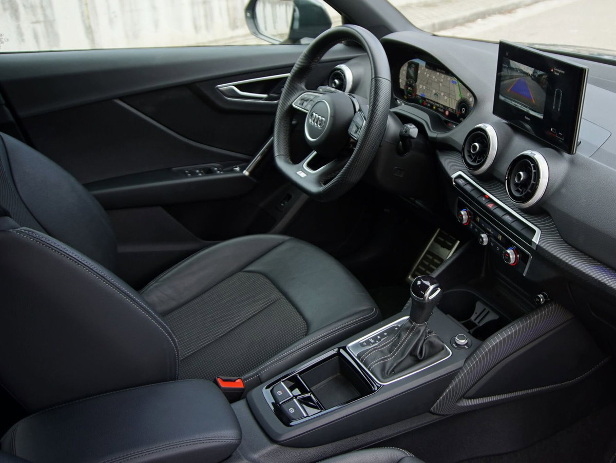 Audi Q2 Q2 35 TDI quattro S tronic S line Edition (12)