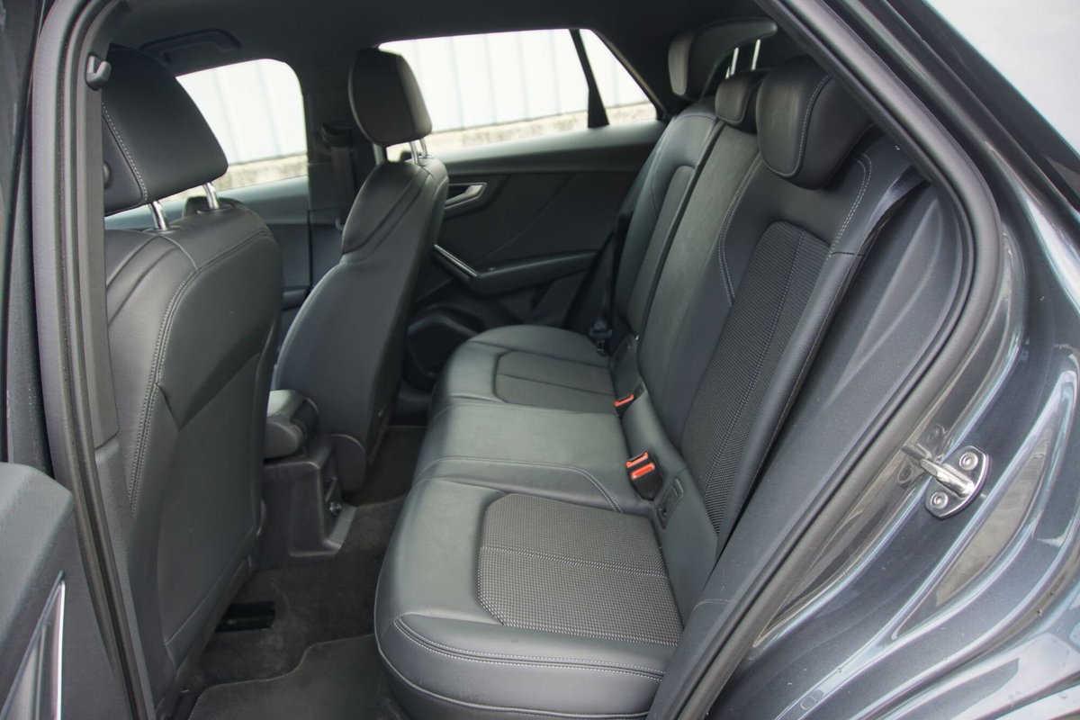 Audi Q2 Q2 35 TDI quattro S tronic S line Edition (14)