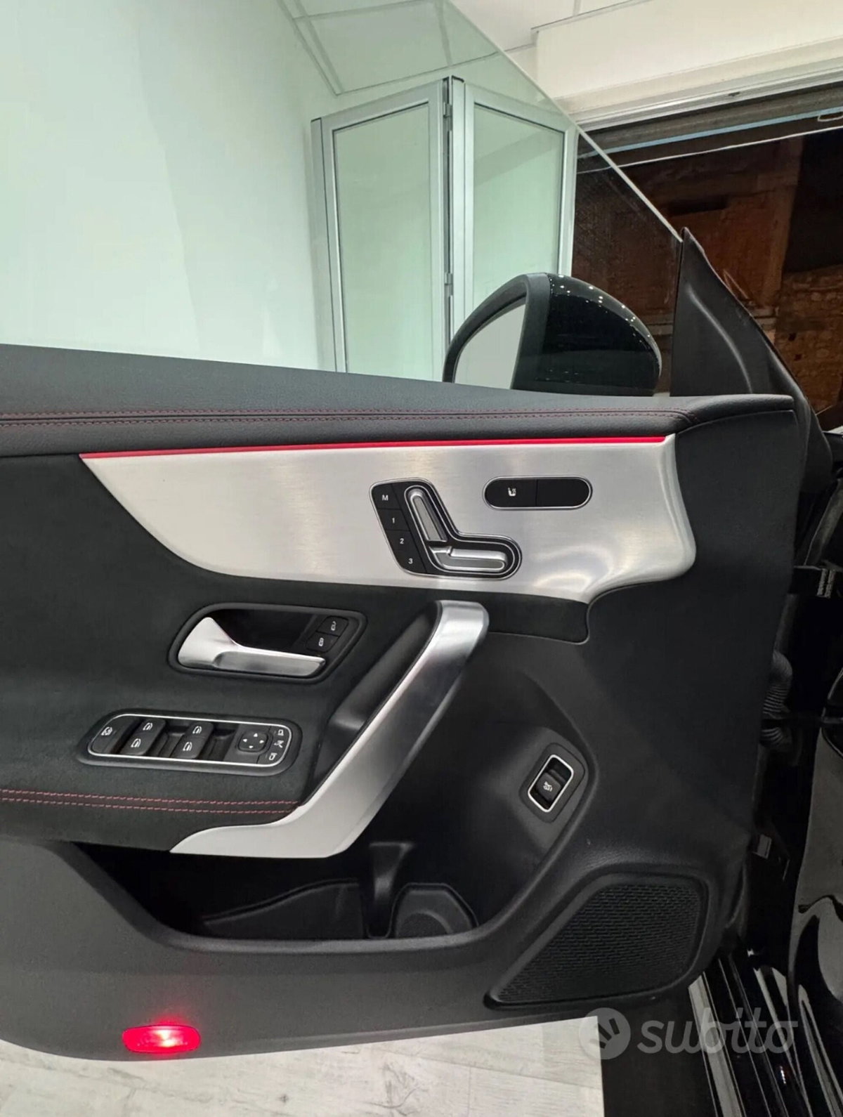 Mercedes-Benz CLA 200 d AMG Line Premium auto (15)