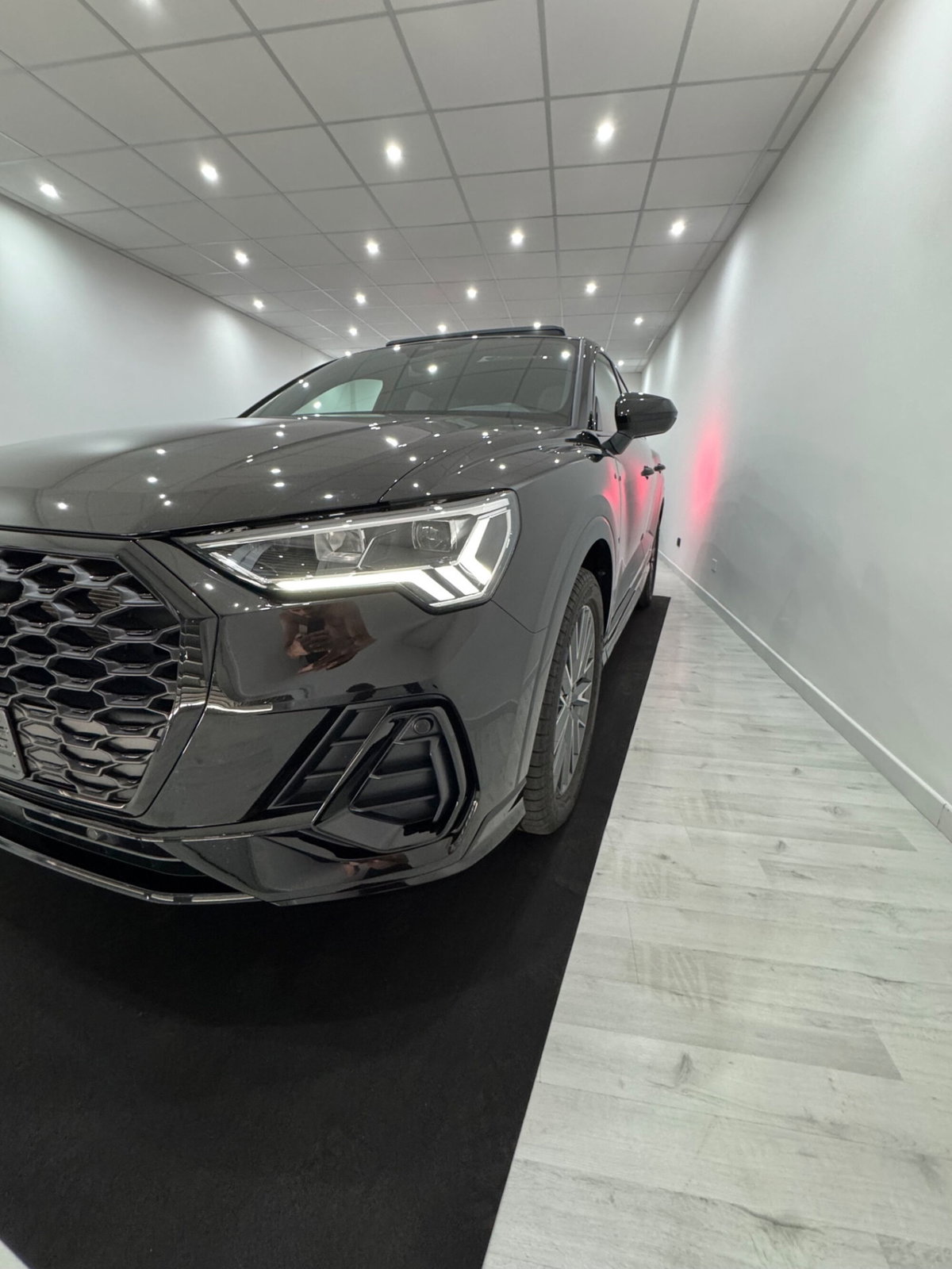 Audi Q3 Sportback 35 TDI quattro S tronic S line edition (3)