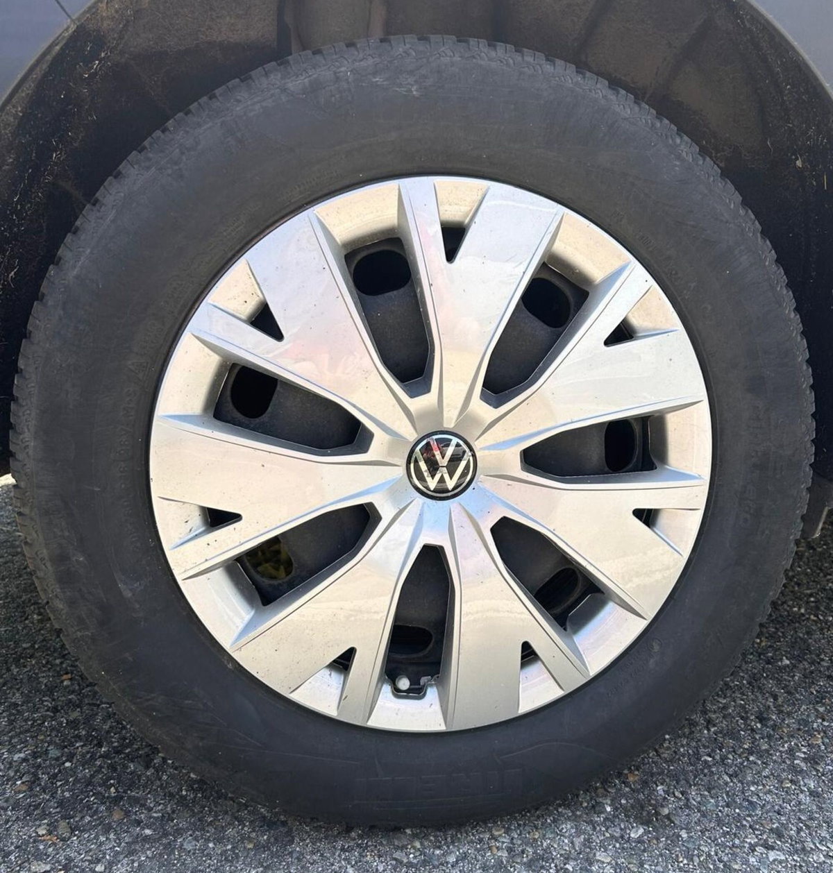 Volkswagen Taigo 1.0 tsi Life 95cv (13)