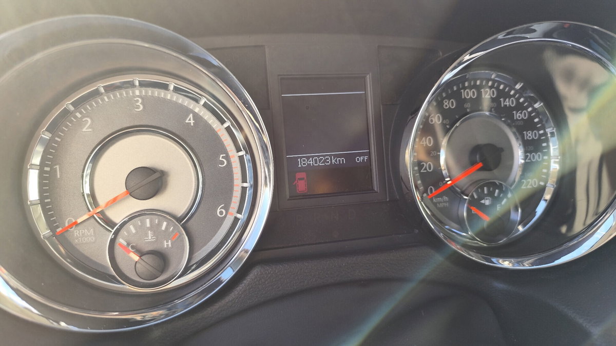 Lancia Voyager 2.8 Turbodiesel Platinum 163 CV (13)