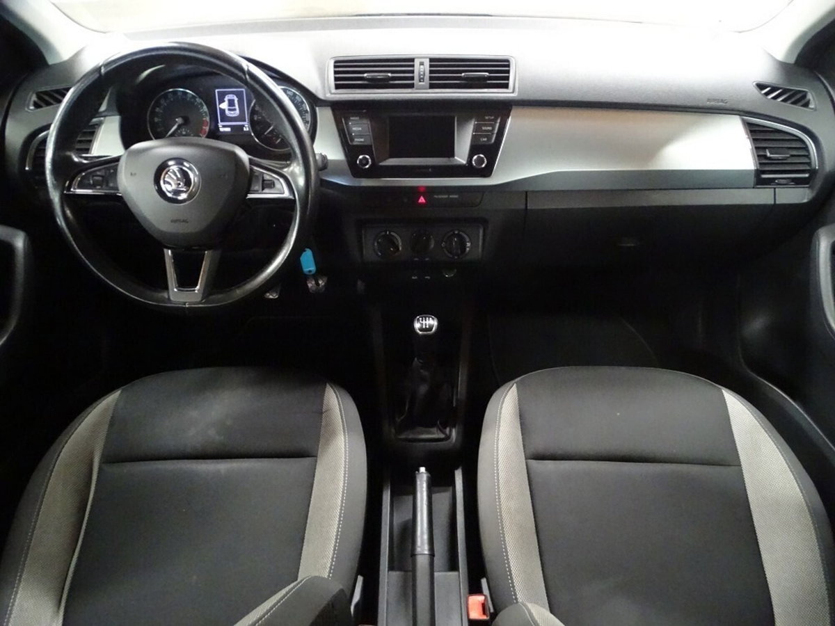 Skoda Fabia 1.4 TDI 75 CV Design Edition (14)