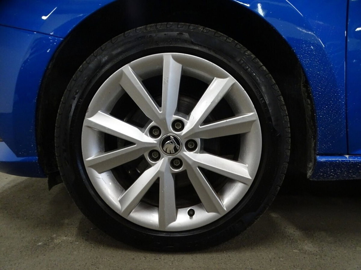 Skoda Fabia 1.4 TDI 75 CV Design Edition (16)