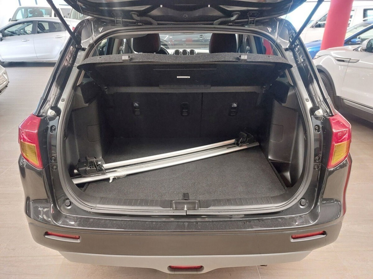 Suzuki Vitara 1.6 DDiS 4WD AllGrip DCT V-Top (10)