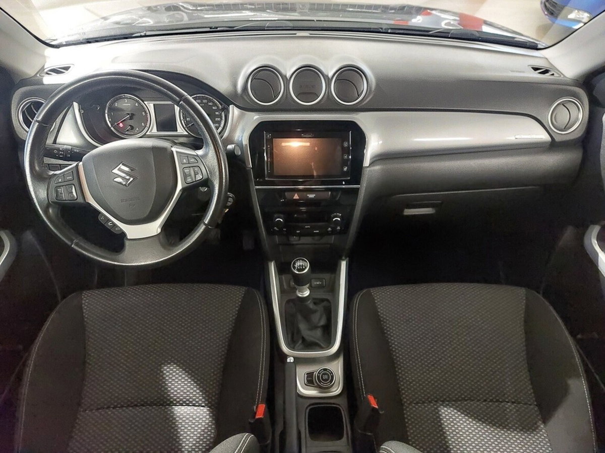 Suzuki Vitara 1.6 DDiS 4WD AllGrip DCT V-Top (13)