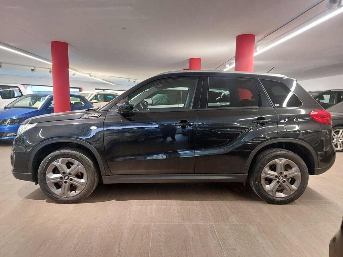 Suzuki Vitara 1.6 DDiS 4WD AllGrip DCT V-Top (19)