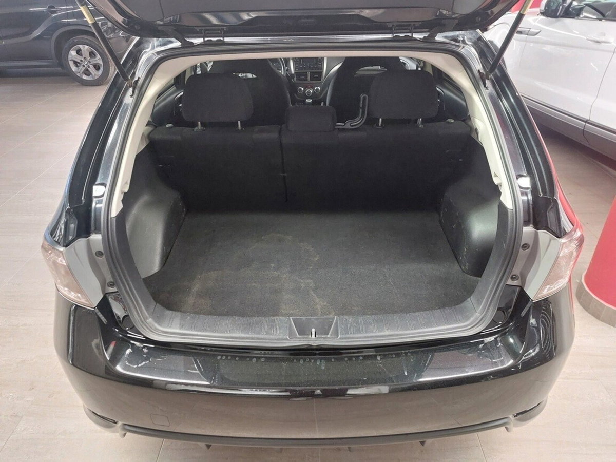 Subaru Impreza 2.0D Comfort (10)