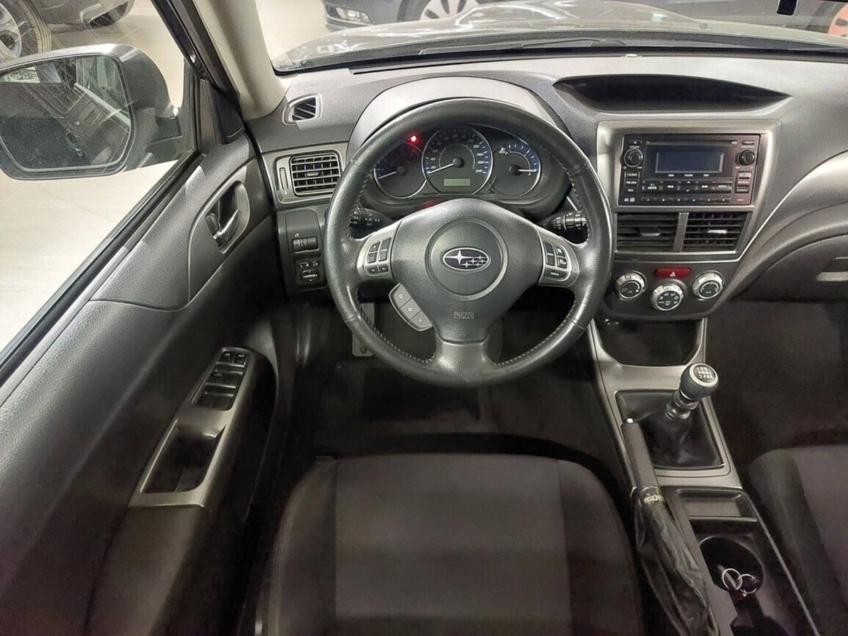 Subaru Impreza 2.0D Comfort (13)